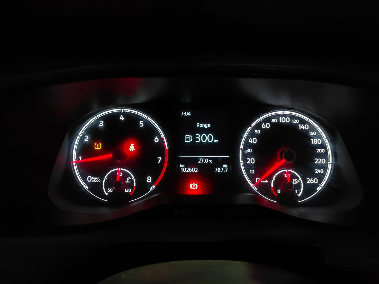 VOLKSWAGEN TAIGUN GT 1.5 TSI MT PETROL (2022)