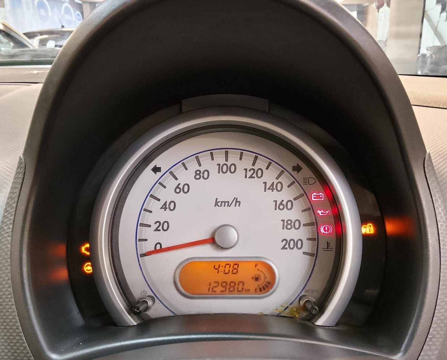 12000 KMS MARUTI RITZ LXI (O) PETROL (2013)
