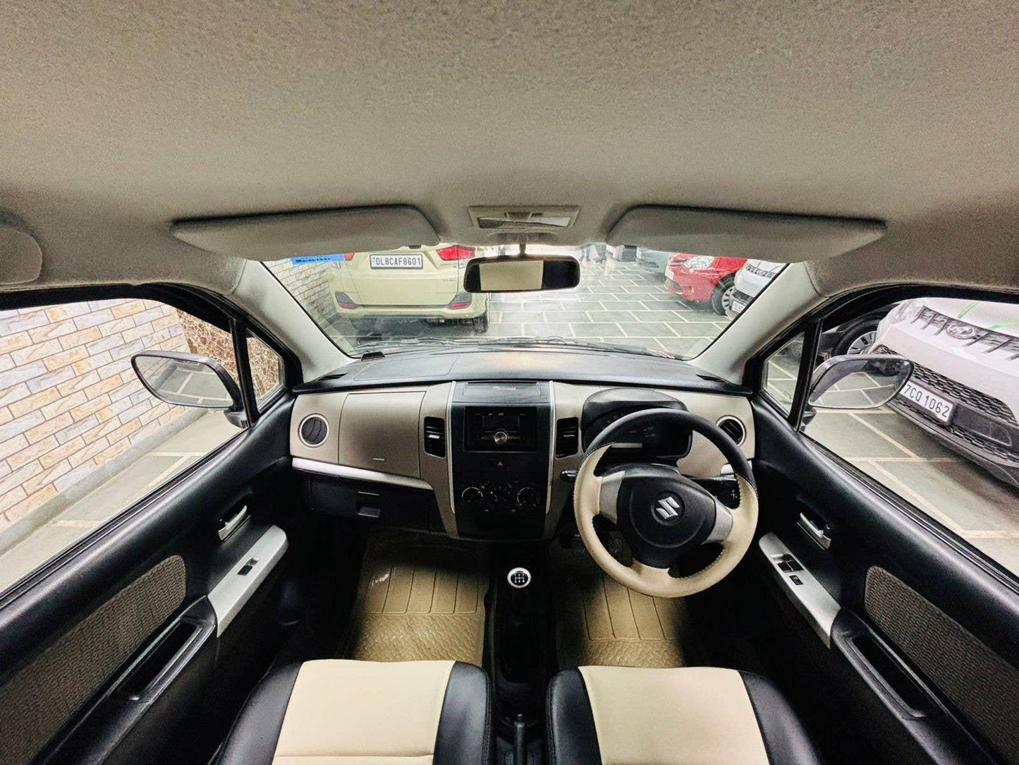 49,000 KMS MARUTI WAGONR LXI PETROL (2016)