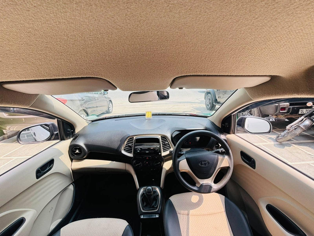 4000 KMS HYUNDAI SANTRO 1.1 ERA EXCUTIVE MT PETROL (2021)