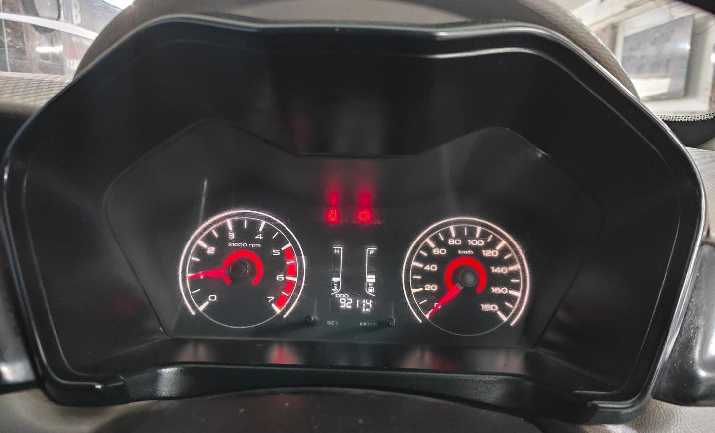 MAHINDRA KUV 100 K4 DIESEL (2016)