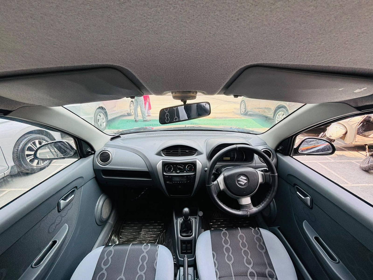 15,000 KMS MARUTI ALTO VXI PETROL (2014)