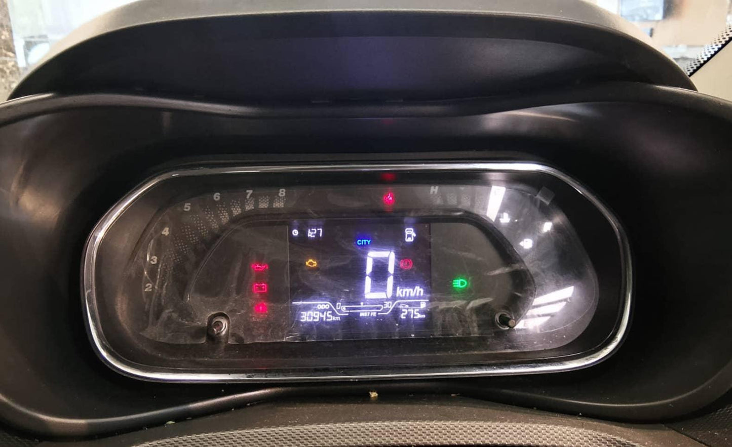 30,000 KMS TATA NEXON 1.2 XM+ S RTN PETROL (2023)