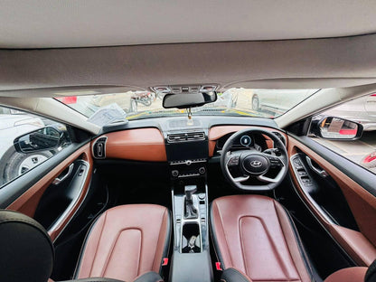 39,000 KMS HYUNDAI ALCAZAR SIGNATURE (O) 6 STR 1.5 DCT PETROL (2023)