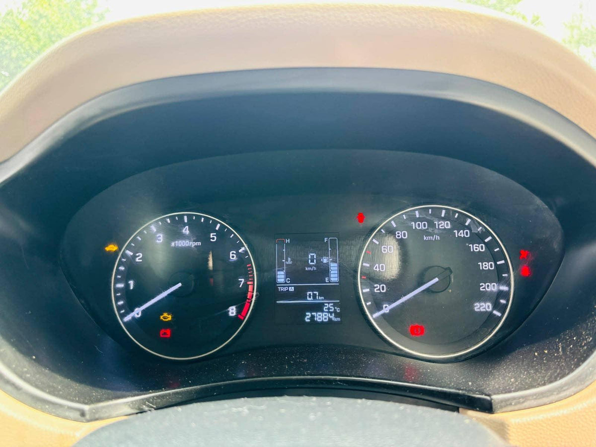 27,000 KMS HYUNDAI I20 MAGNA 1.2 PETROL (2017)