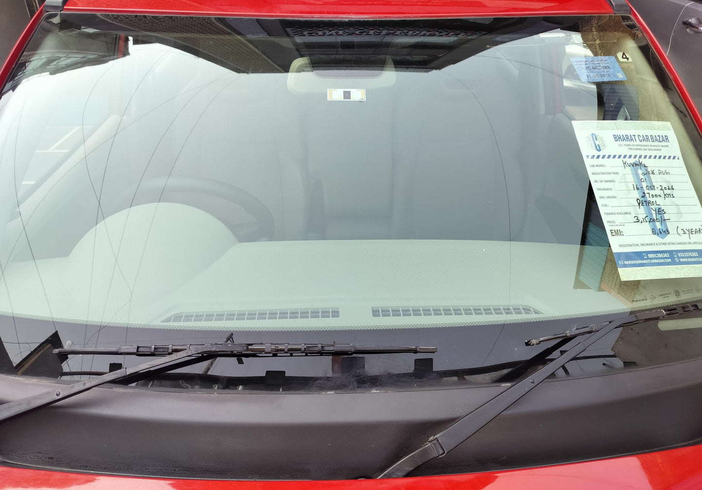 27,000 KMS MAHINDRA KUV 100 K2 PETROL (2016)