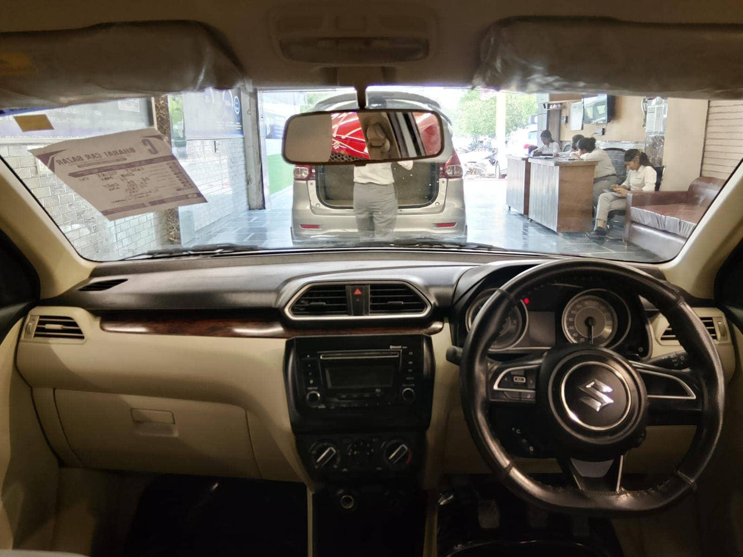 17,000 KMS MARUTI SWIFT DZIRE VXI PETROL (2018)