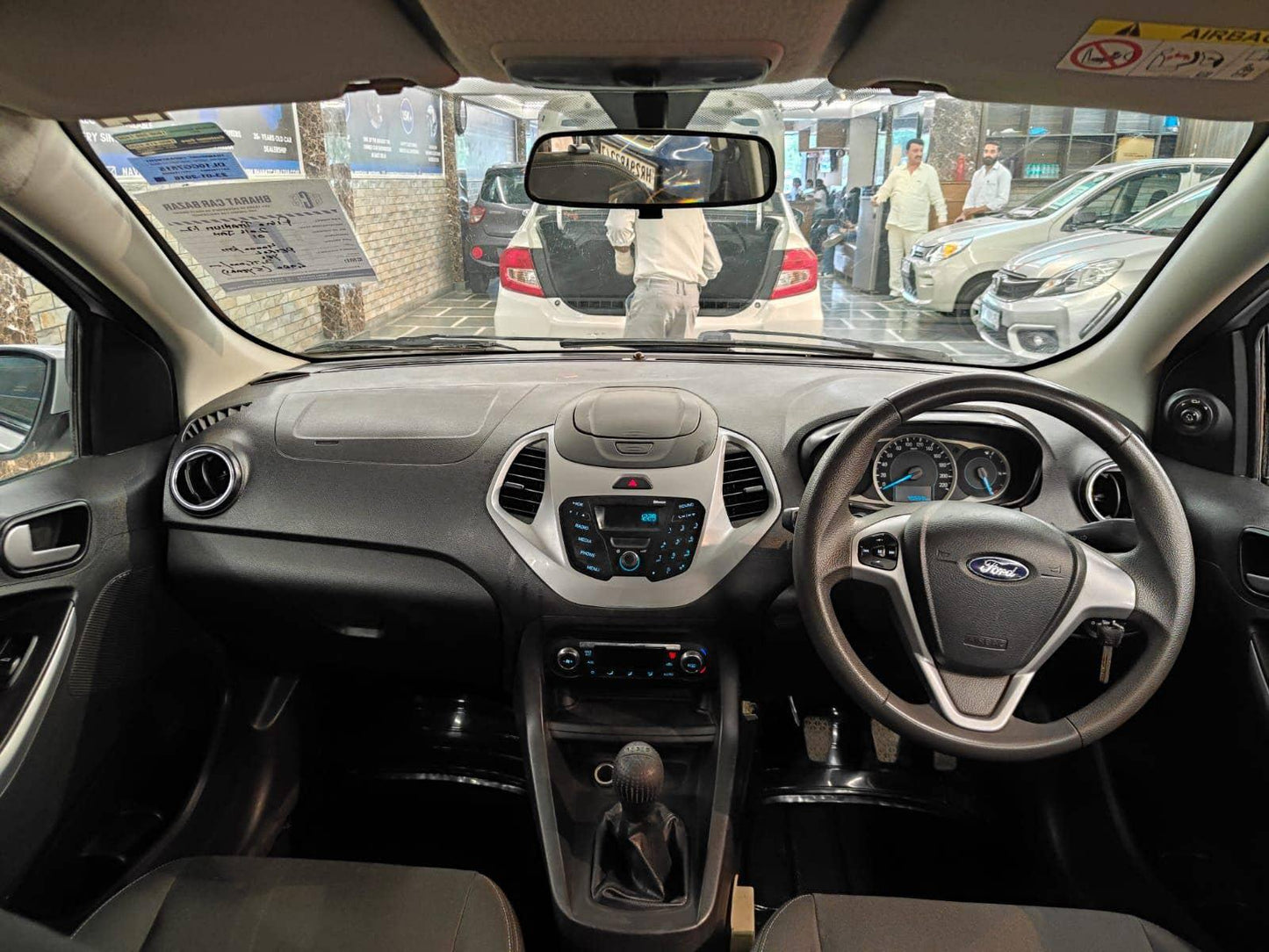 40,000 KMS FORD FIGO TITANIUM 1.2 PETROL (2016)