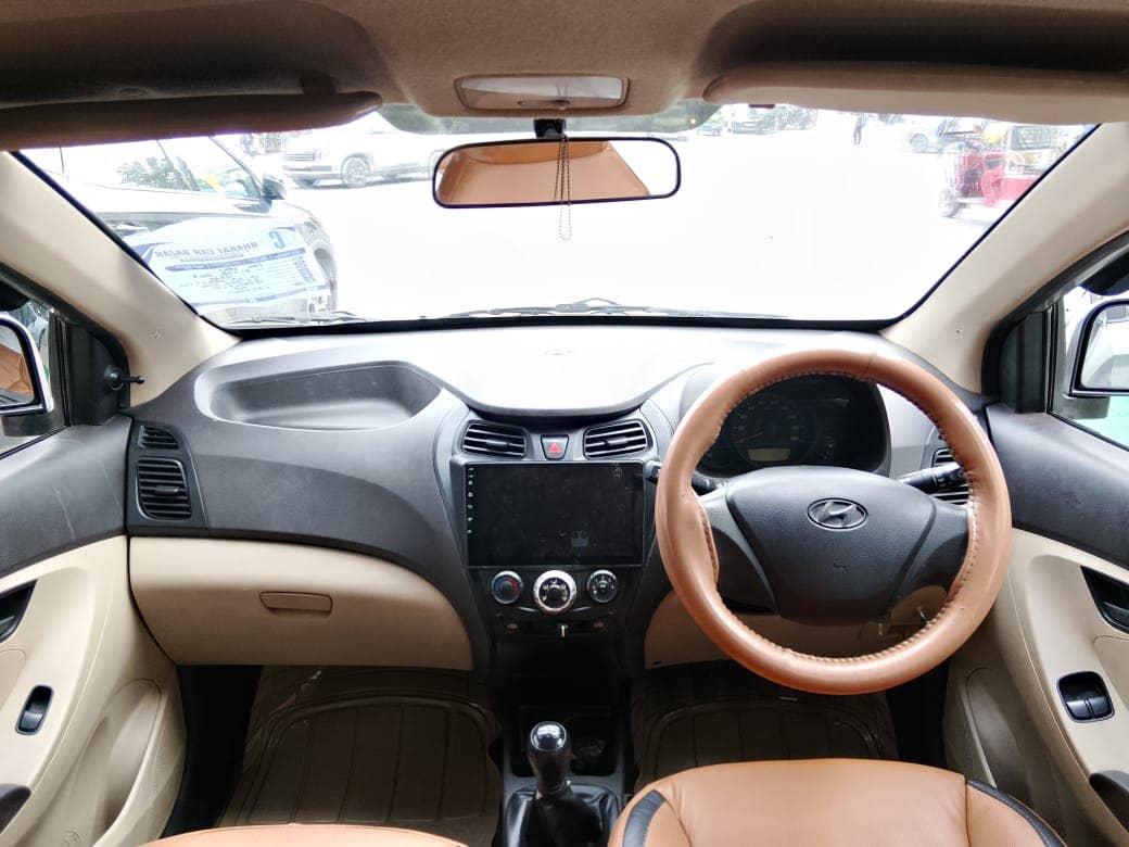 HYUNDAI EON ERA+ PETROL+CNG (2013)