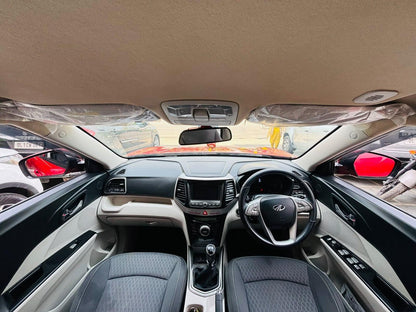 43,000 KMS MAHINDRA XUV 300 W8 DIESEL (2019)
