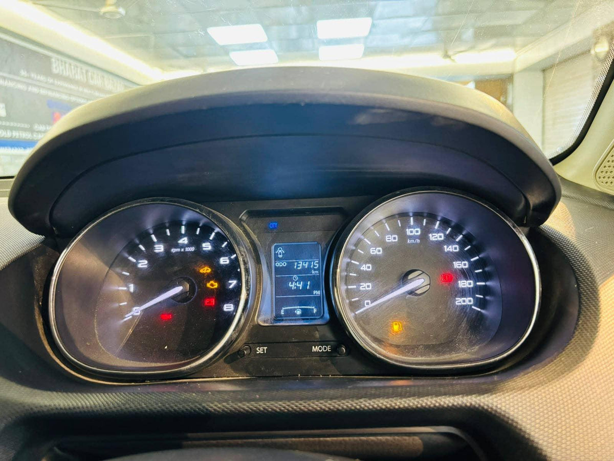 13,000 KMS TATA TIAGO XM 1.2 RTN MT PETROL (2019)