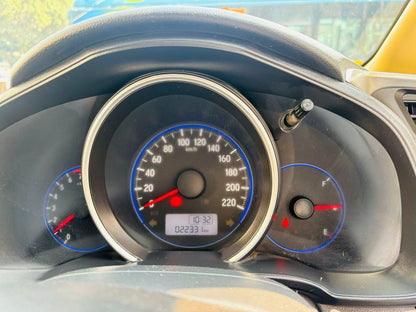 22,000 KMS HONDA JAZZ 1.2 S MT PETROL (2017)