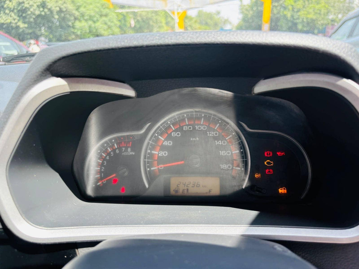 24,000 KMS MARUTI ALTO K10 VXI PETROL (2014)