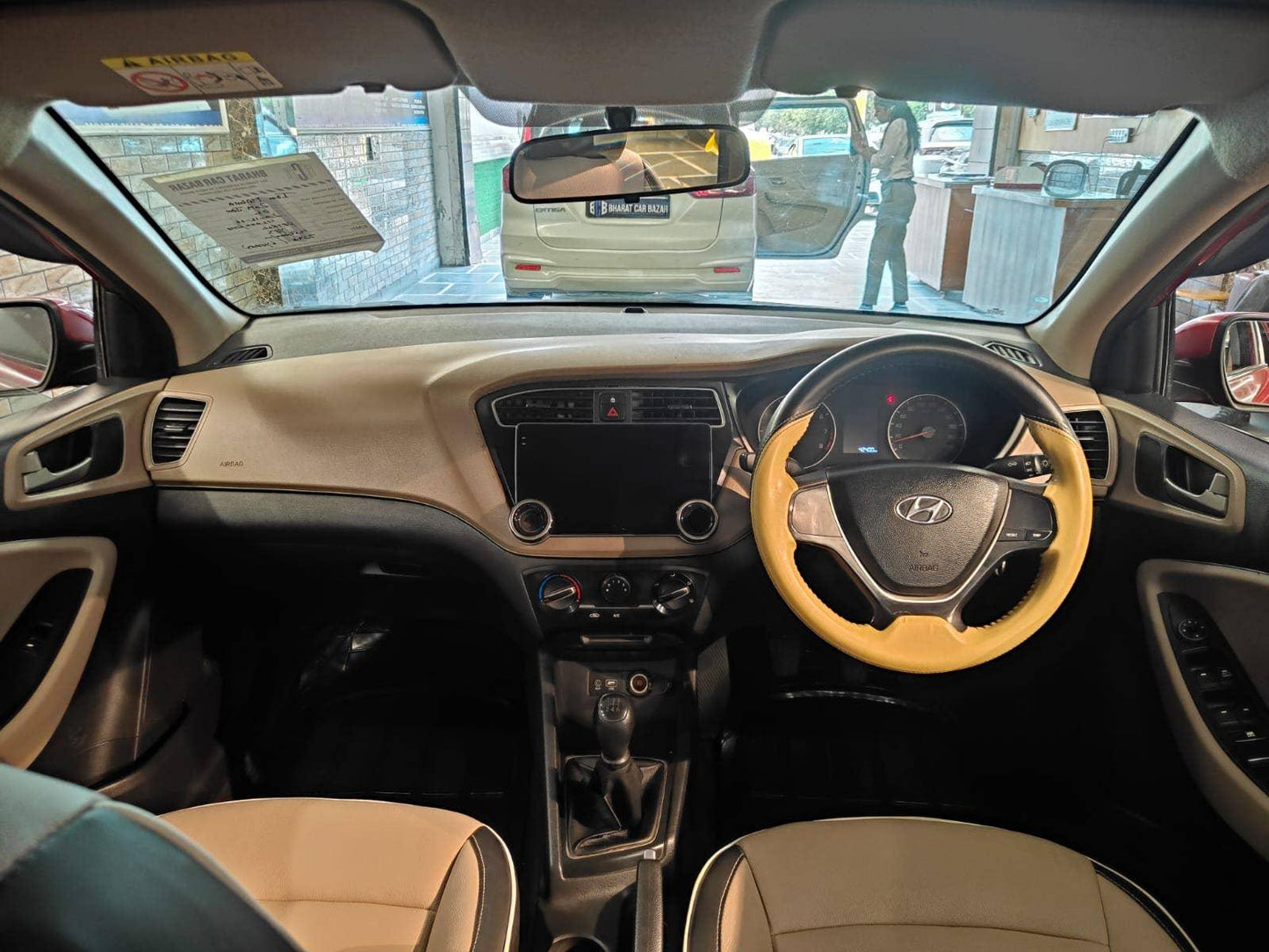 42,000 KMS HYUNDAI I20 MAGNA PETROL (2019)