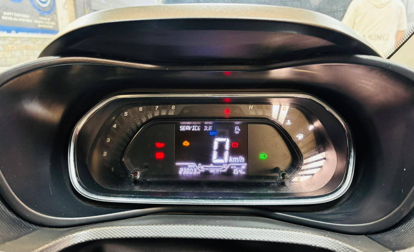 23,000 KMS TATA NEXON 1.2 XM S RTN CNG (2023)