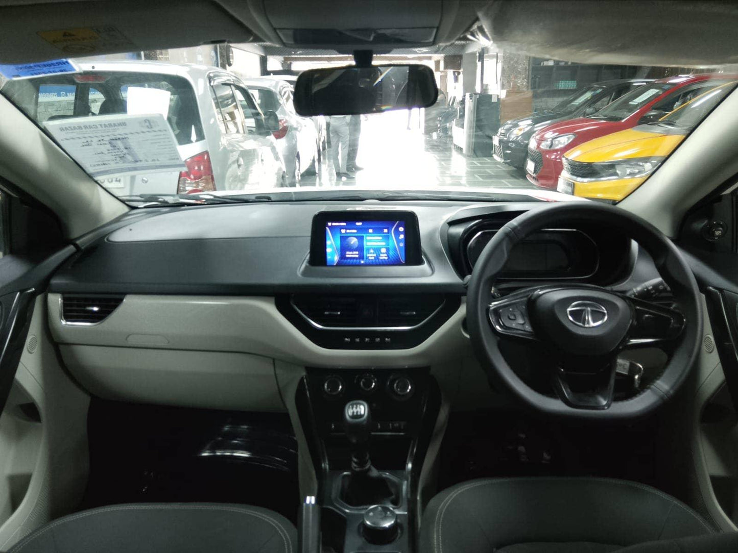 48,000 KMS TATA NEXON XZ 1.2 PETROL (2021)