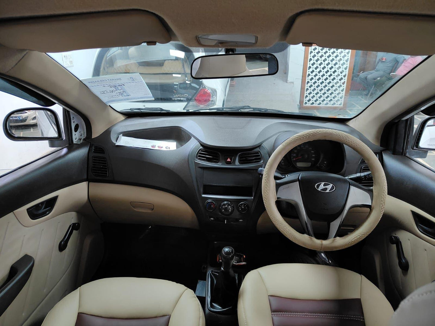 HYUNDAI EON DLITE + PETROL (2017)