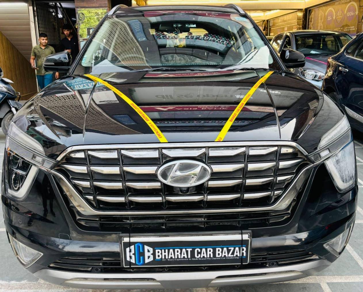 39,000 KMS HYUNDAI ALCAZAR SIGNATURE (O) 6 STR 1.5 DCT PETROL (2023)