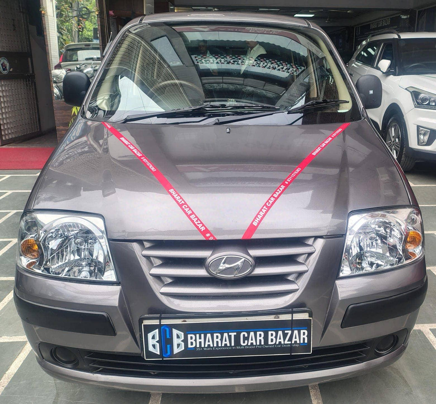 HYUNDAI SANTRO GL PETROL+CNG (2013)