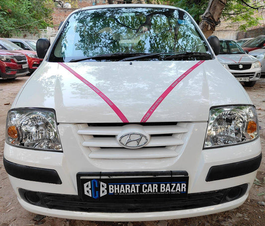 47,000 KMS HYUNDAI SANTRO GL PETROL (2012)