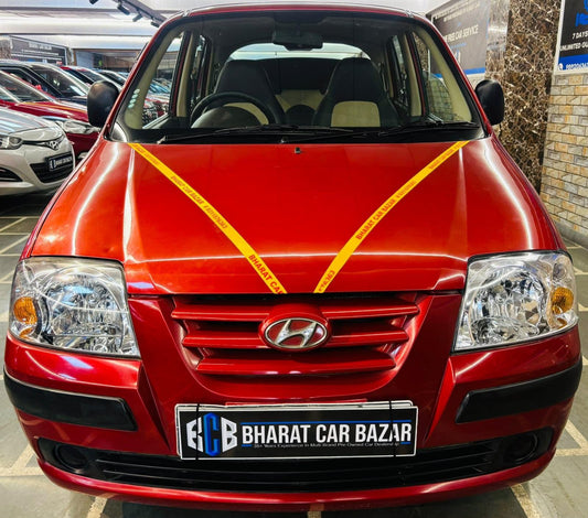 12,000 KMS HYUNDAI SANRO GL PETROL (2014)