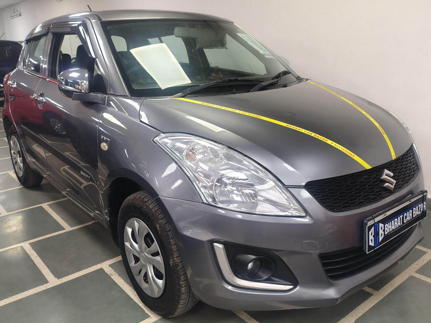 MARUTI SWIFT LXI (O) PETROL (2017)