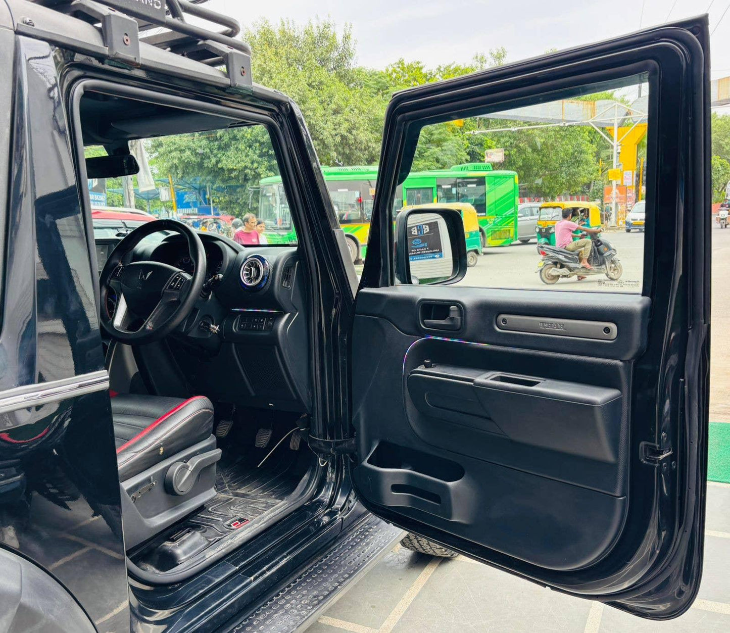34,000 KMS MAHINDRA THAR LX MT 2.0L 4WD 4S HT PETROL (2022)