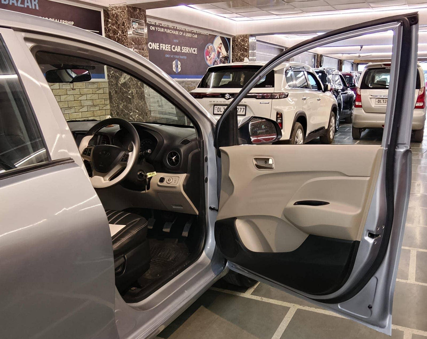HYUNDAI SANTRO 1.1 MT SPORTZ CNG (2019)