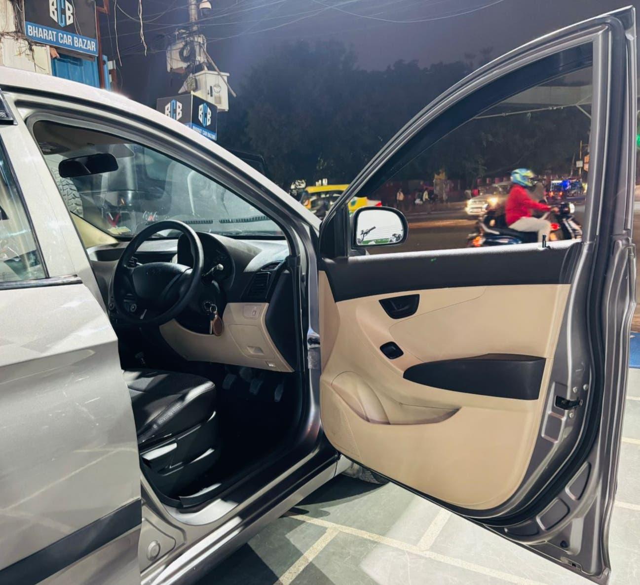 HYUNDAI EON ERA+ PETROL (2012)