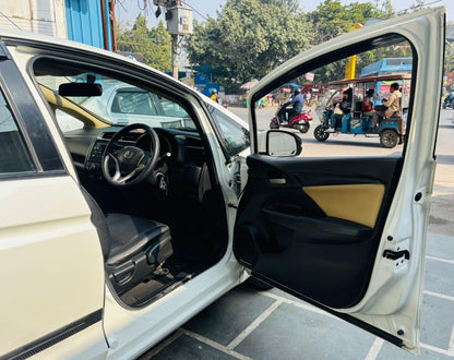 22,000 KMS HONDA JAZZ 1.2 S MT PETROL (2017)