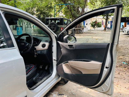 HYUNDAI XCENT 1.2 VTVT S (O) PETROL (2015)