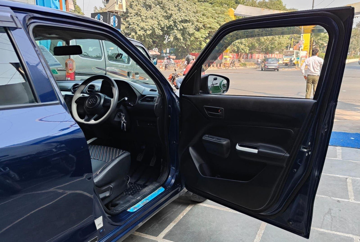 MARUTI SWIFT LXI PETROL (2019)