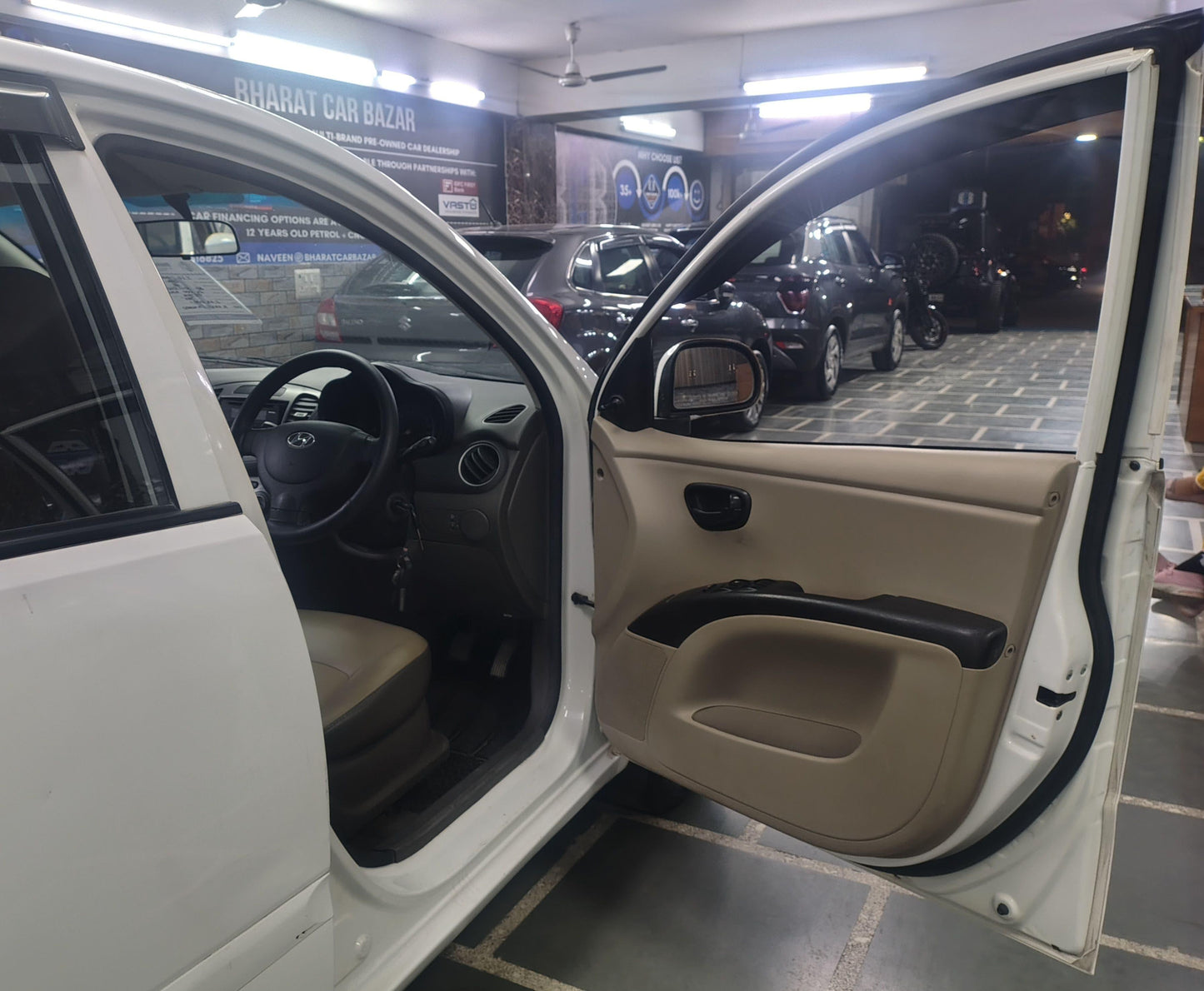 26,000 KMS HYUNDAI I10 MAGNA PETROL (2015)