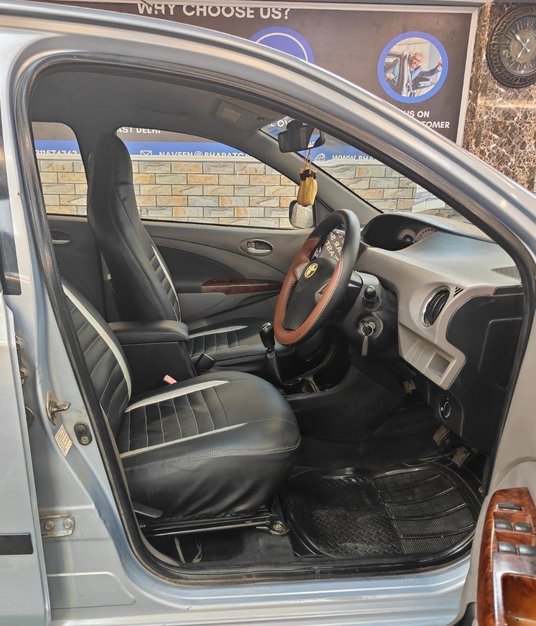 TOYOTA ETIOS V PETROL (2011)