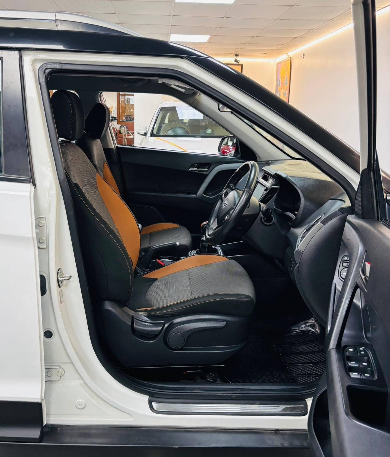 HYUNDAI CRETA 1.6 VTVT SX+ SE MT PETROL (2017)