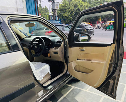 18,000 KMS MARUTI DZIRE VXI PETROL (2017)