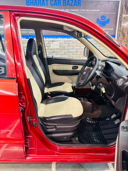 12,000 KMS HYUNDAI SANRO GL PETROL (2014)