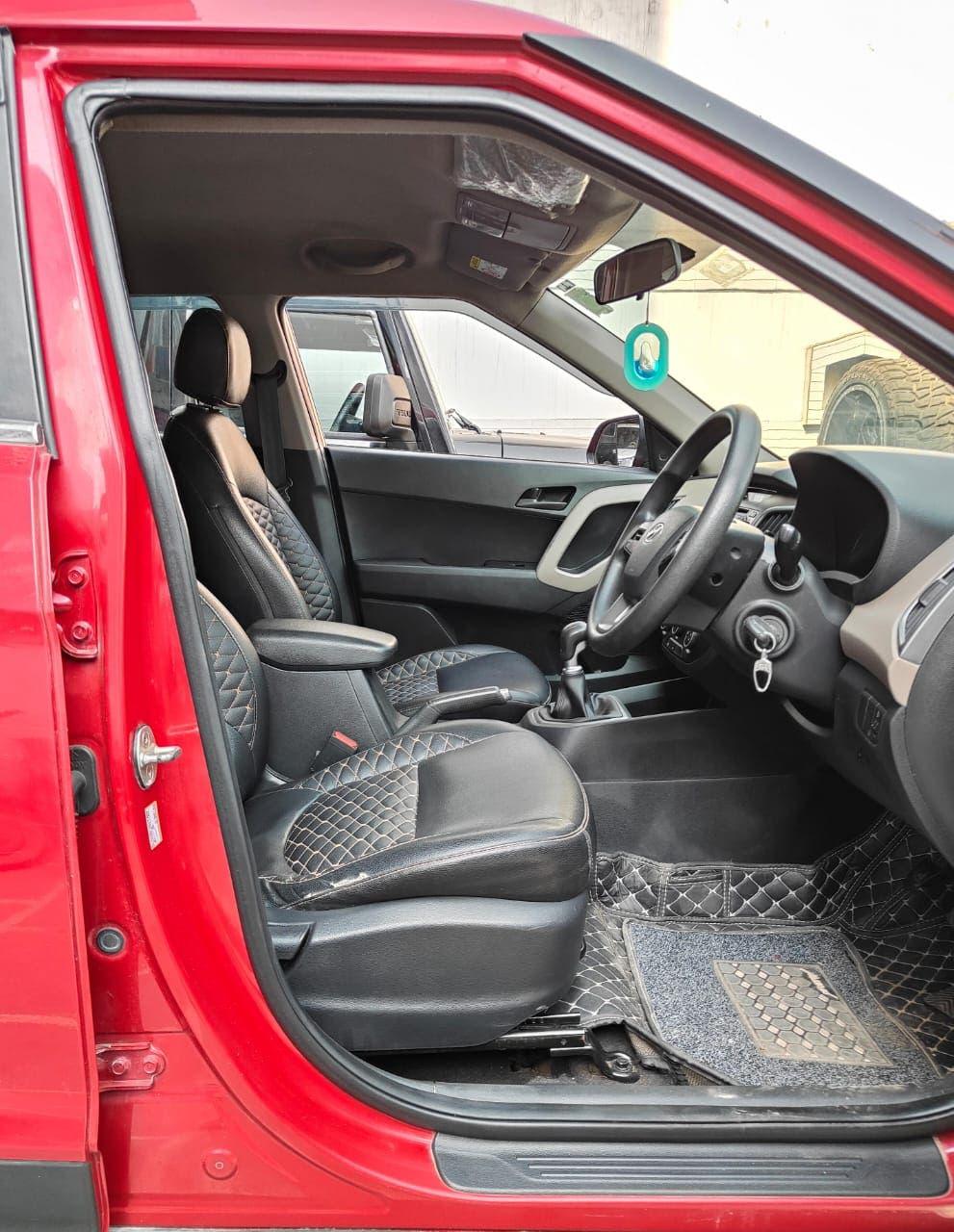 HYUNDAI CRETA E+ PETROL (2017)