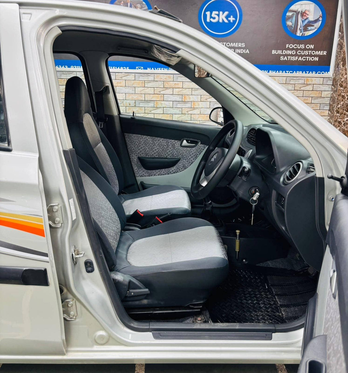 13,000 KMS MARUTI ALTO 800 VXI PETROL (2016)