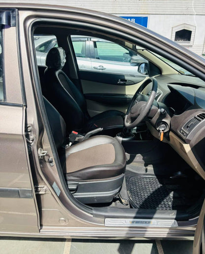 35,000 KMS HYUNDAI I20 MAGNA (O) 1.2 PETROL (2012)