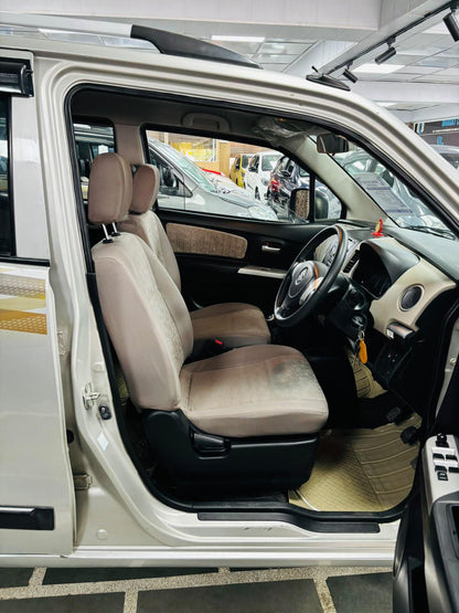 47,000 KMS MARUTI WAGONR VXI PETROL (2013)