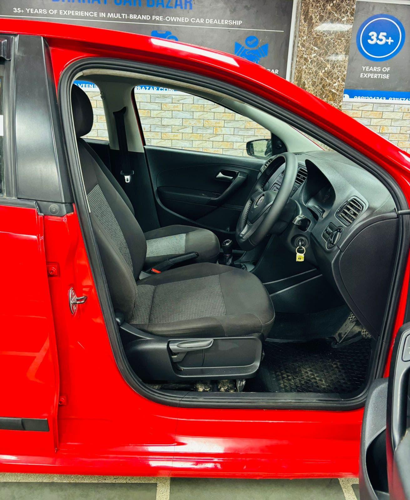 VOLKSWAGEN POLO TRENDLINE 1.0 L PETROL (2019)