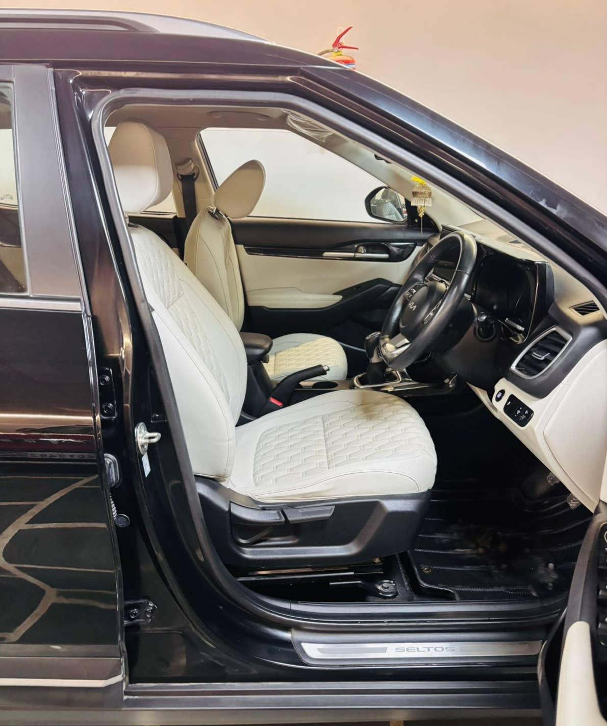 29,000 KIA SELTOS G 1.5 HTX 6 MT PETROL (2023)