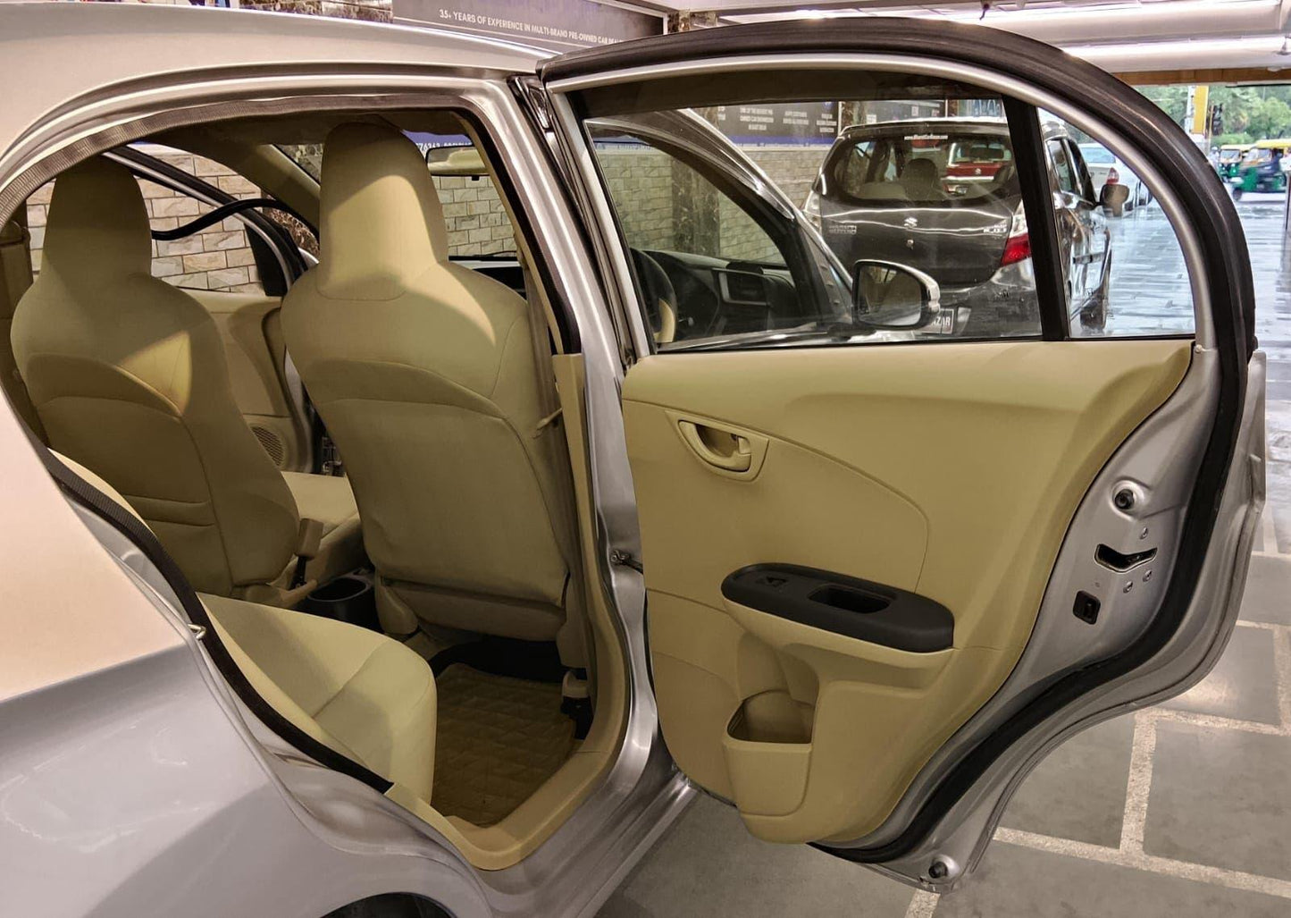 45,000 KMS HONDA AMAZE S MT PETROL (2017)