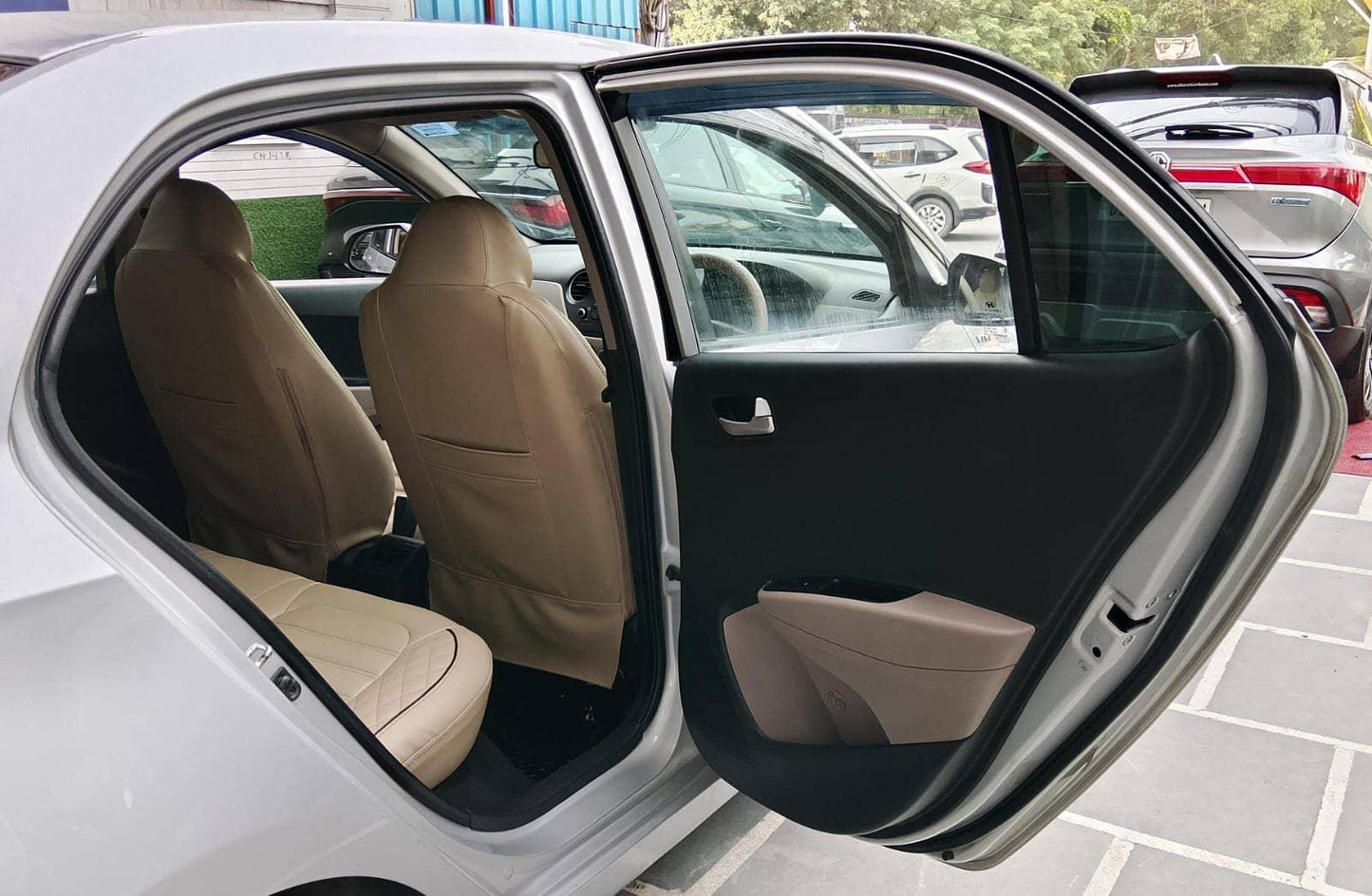 HYUNDAI XCENT S PETROL (2016)