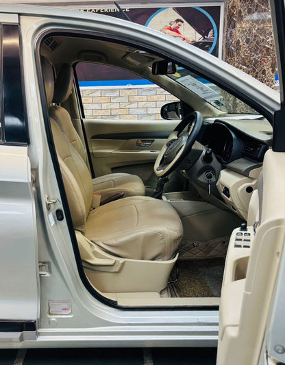 32,000 KMS MARUTI ERTIGA VXI AUTOMATIC PETROL (2019)