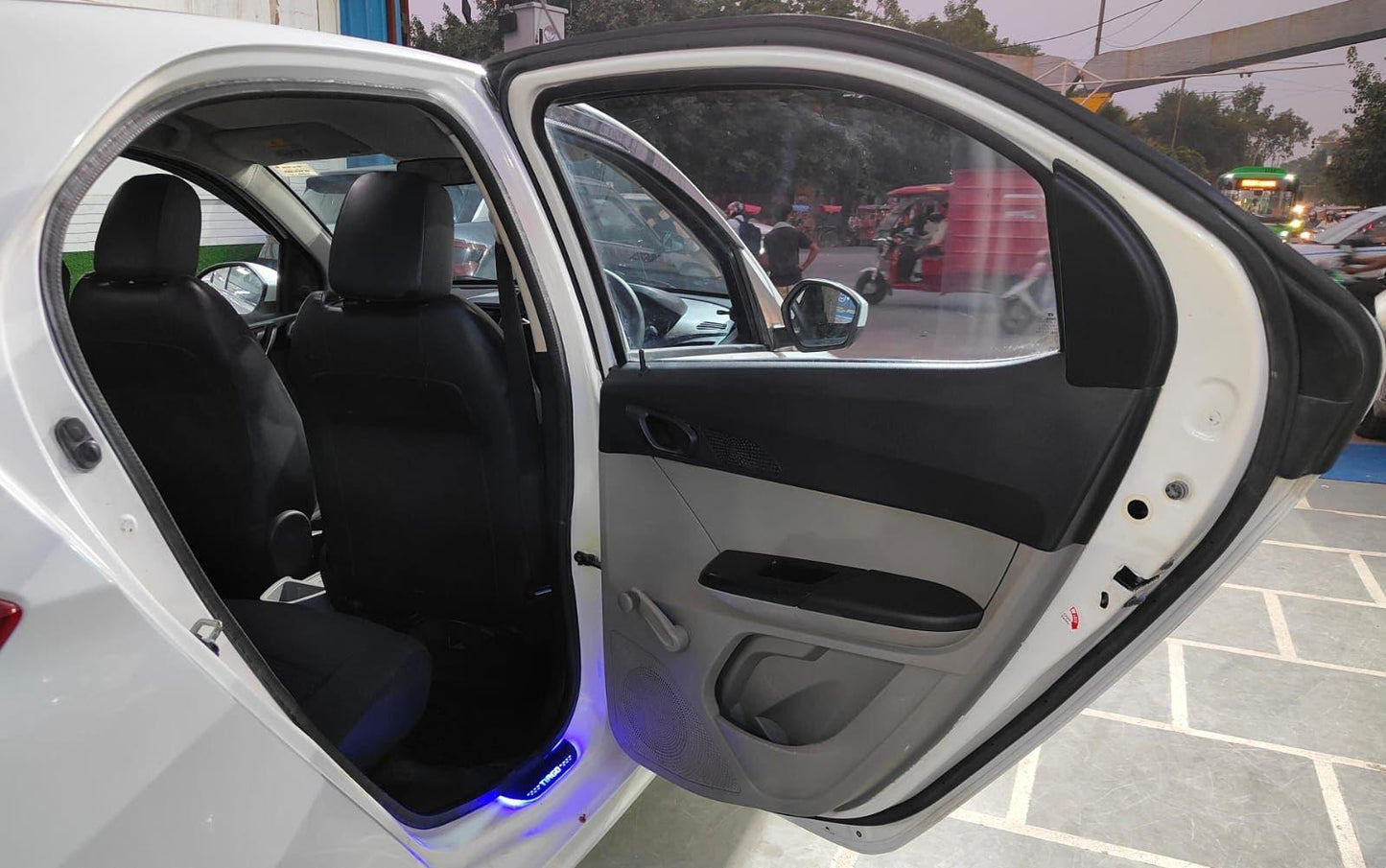TATA TIAGO XE DIESEL (2020)