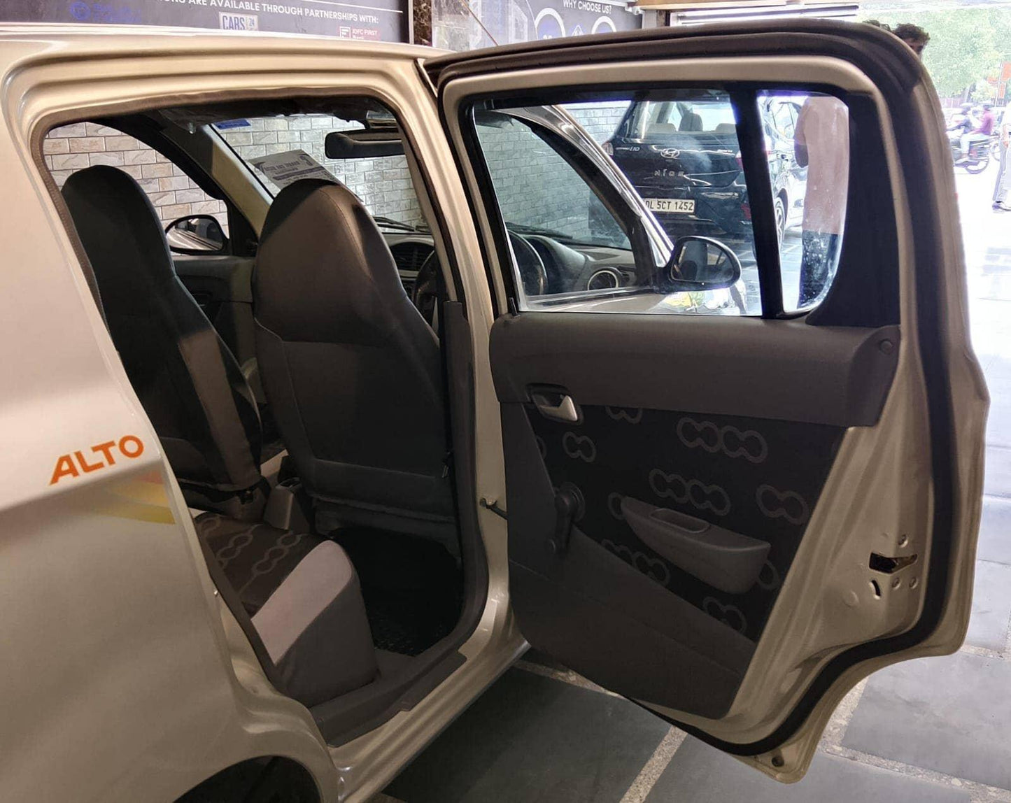 41,000 KMS MARUTI ALTO 800 VXI PETROL (2015)
