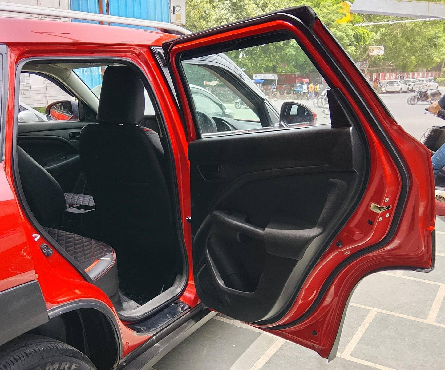 22,000 KMS MARUTI BREZZA VXI GREEN CNG (2024)