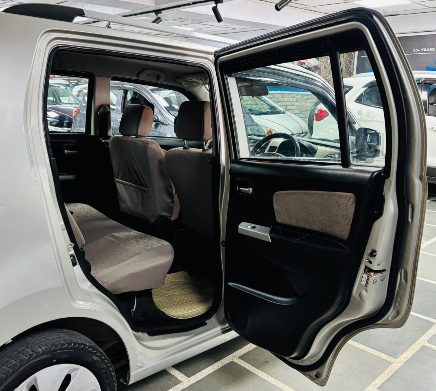 47,000 KMS MARUTI WAGONR VXI PETROL (2013)